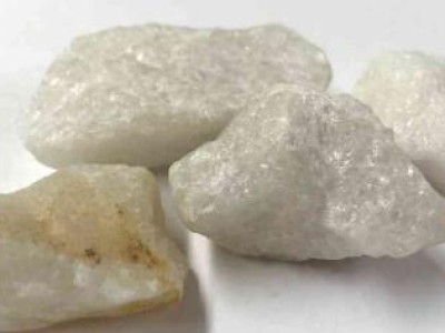 石英是如何加工的和用途